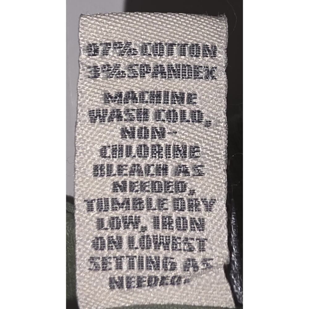 NWT 10P Women's Green Bermuda Shorts w/Pockets St. John's Bay MSRP $32 - Picture 9 of 9